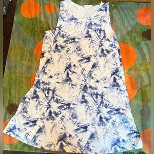 About A Girl Blue White Tie Dye Girls Dress Sz Medium Short Sleeveless.